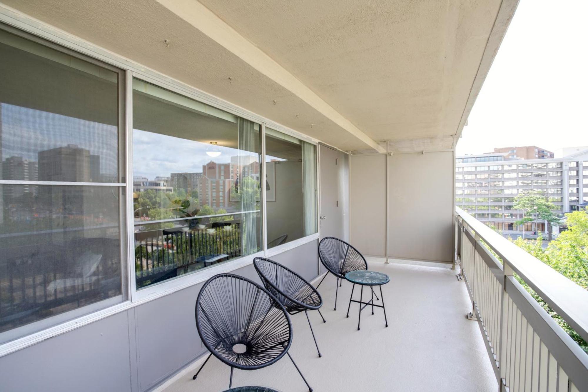 Apartment At Crystal City With Gym 阿林顿 外观 照片